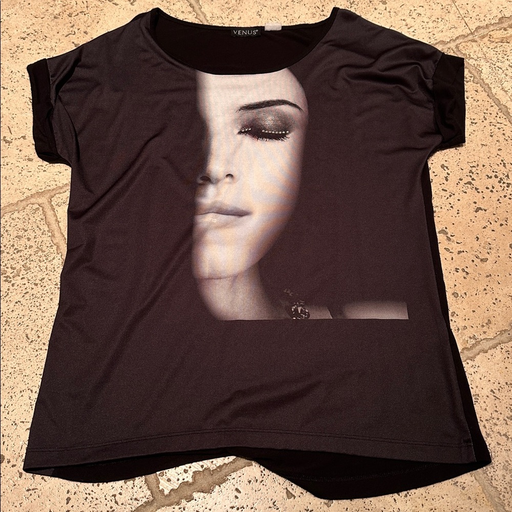 VENUS Black T-Shirt with Artistic Face Design